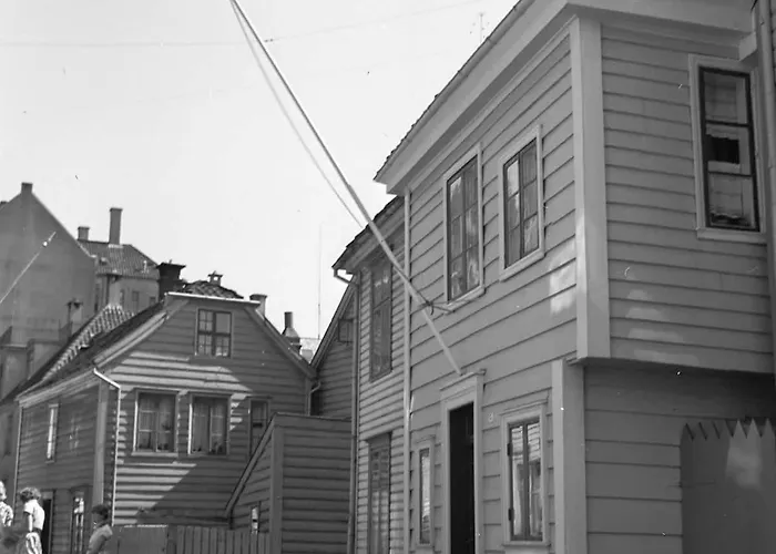 Prázdninový dům Dinbnb Homes I The 1880 Authentic Dream I 500m From Bryggen Bergen