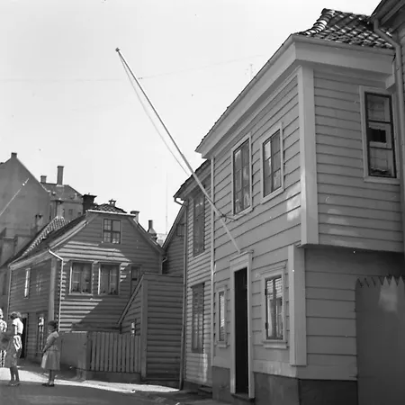 度假居 Dinbnb Homes I The 1880 Authentic Dream I 500m From Bryggen 卑爾根